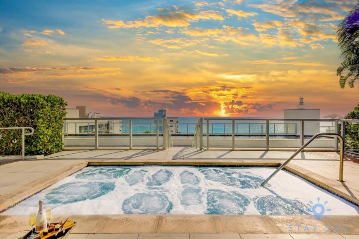 Tropical Oasis - Rooftop Pool- Near Beach - Gym Hollywood Dış mekan fotoğraf