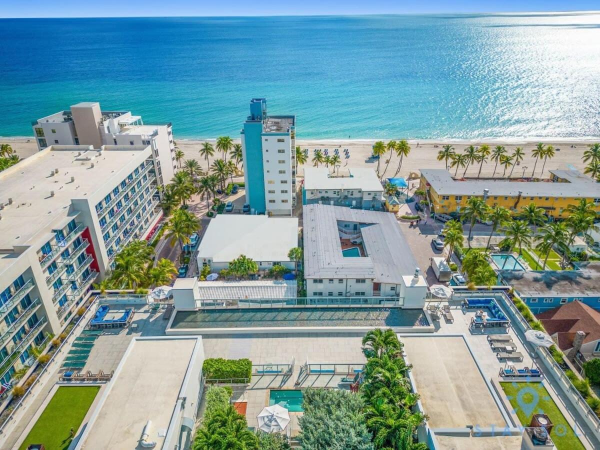 Tropical Oasis - Rooftop Pool- Near Beach - Gym Hollywood Dış mekan fotoğraf